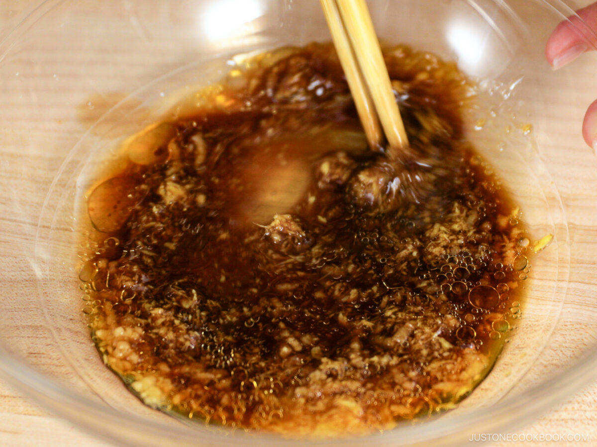 Make the marinade with seasonings.