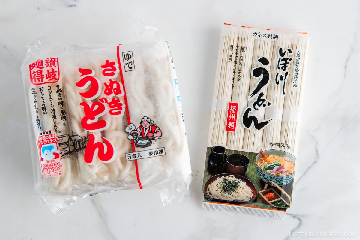 The packages include udon noodles.